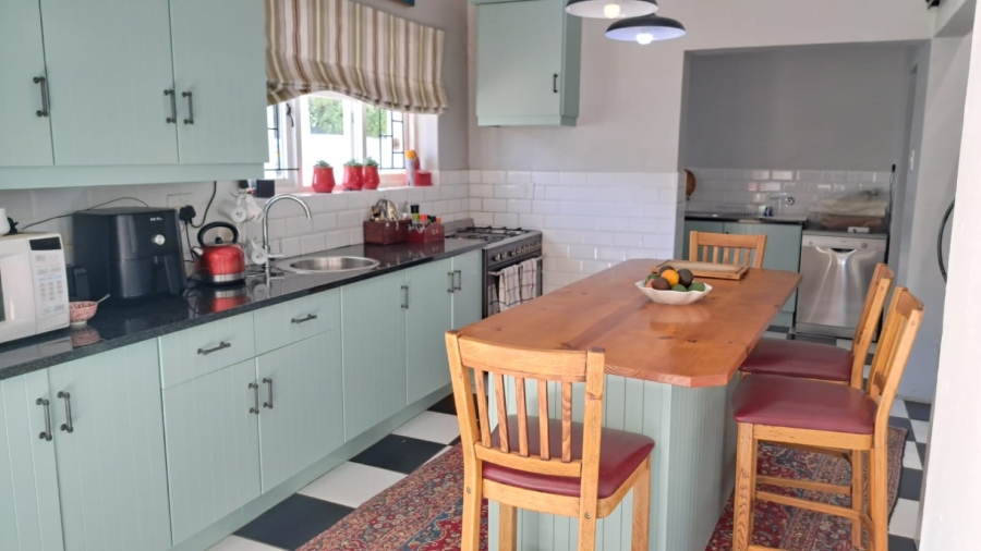 4 Bedroom Property for Sale in Caledon Western Cape